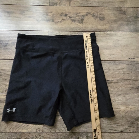 Under Armour Compression Womens Medium Black Shorts - Picture 2 of 6